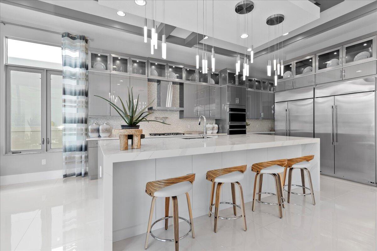 ALTON NEIGHBORHOOD - Residential