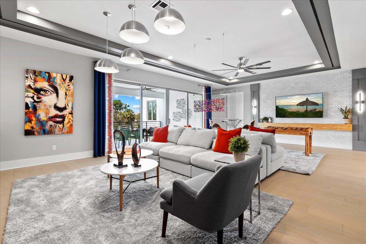 ALTON NEIGHBORHOOD - Residential