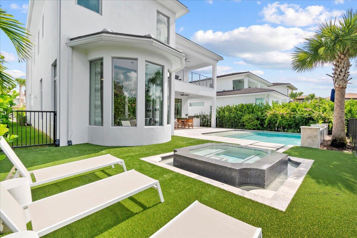 ALTON NEIGHBORHOOD - Residential