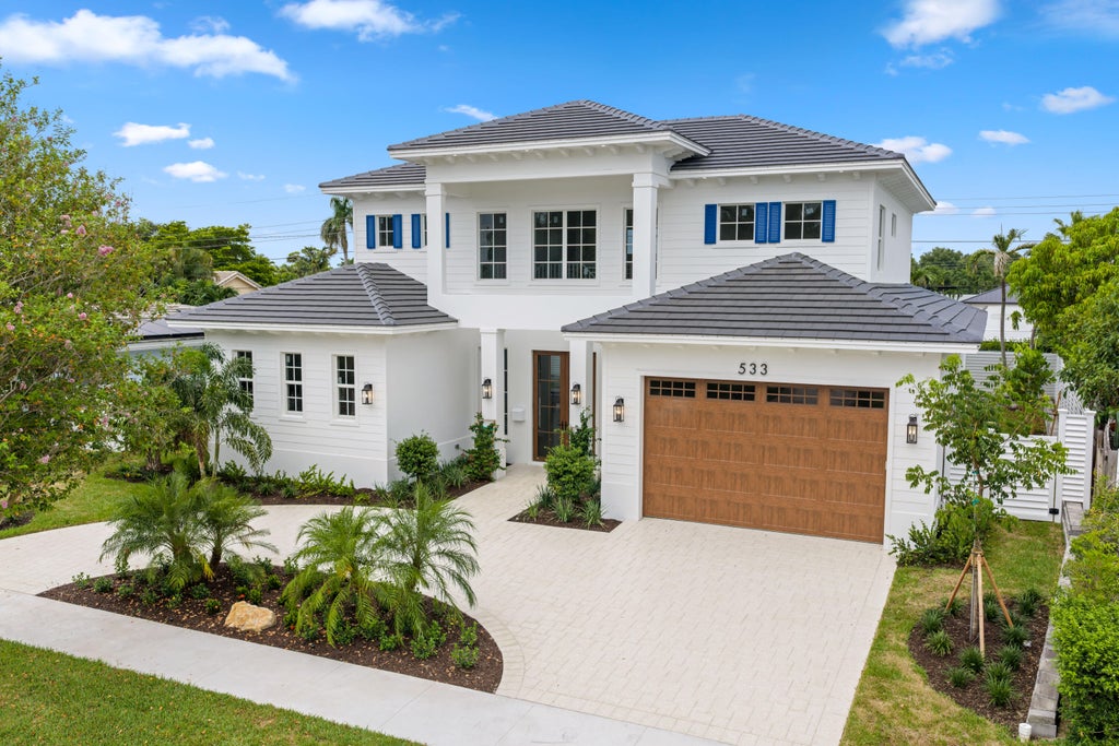 Photo of 533 Driftwood Road, North Palm Beach, FL 33408 (MLS # B26058091)