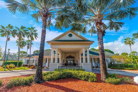 A home in Port St Lucie