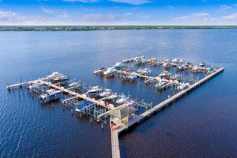 A home in Port St Lucie