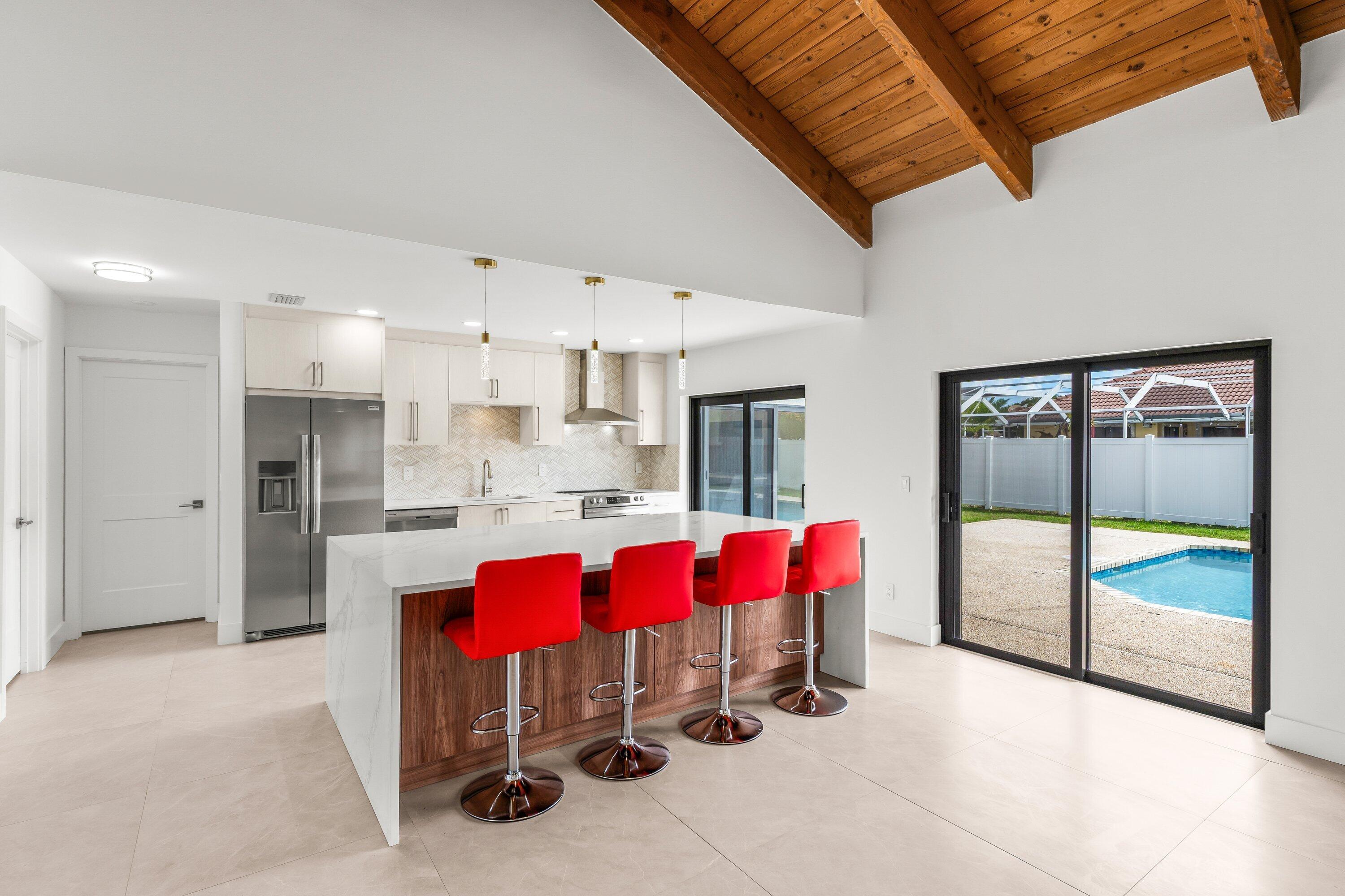 ESCONDIDO - Residential