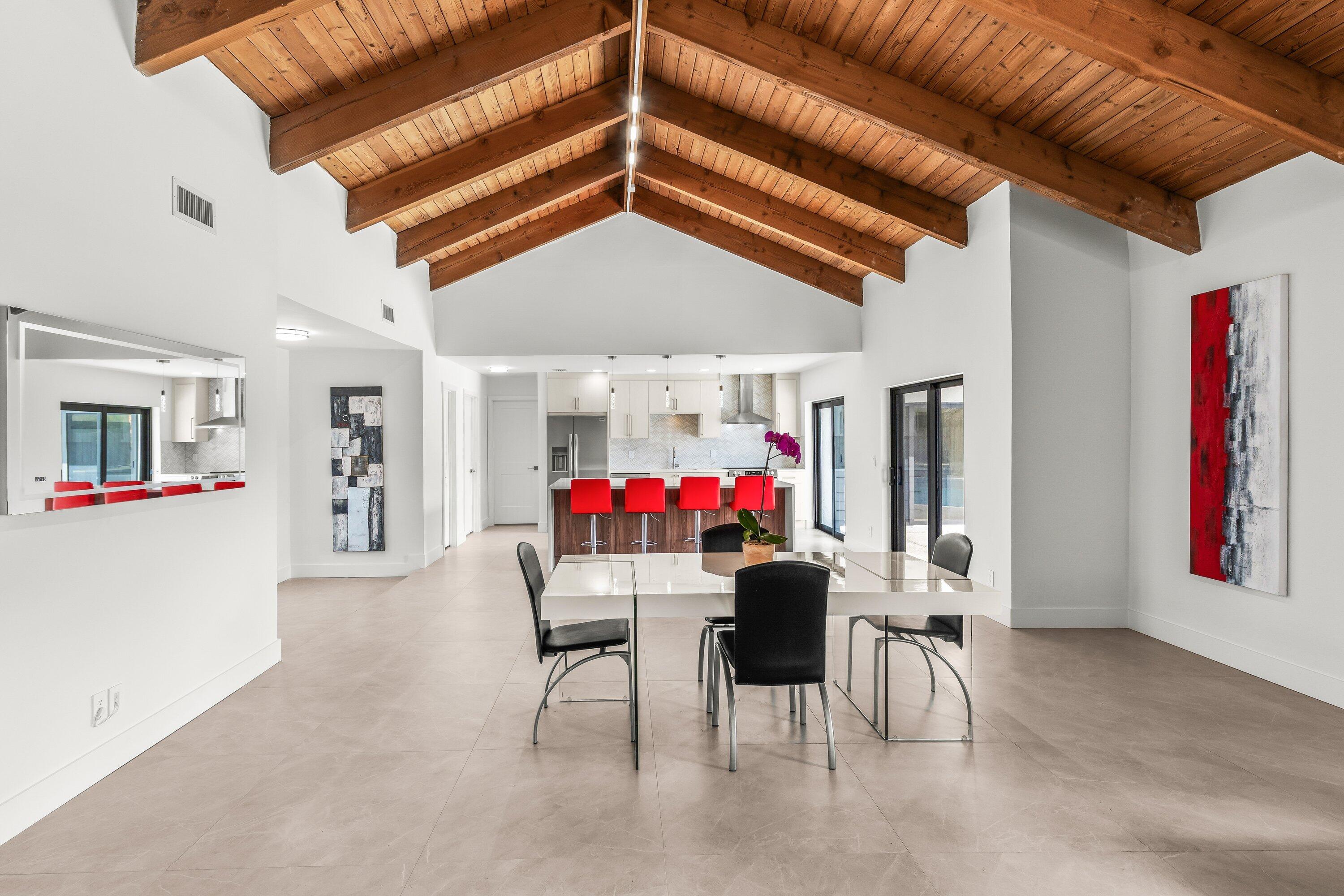 ESCONDIDO - Residential