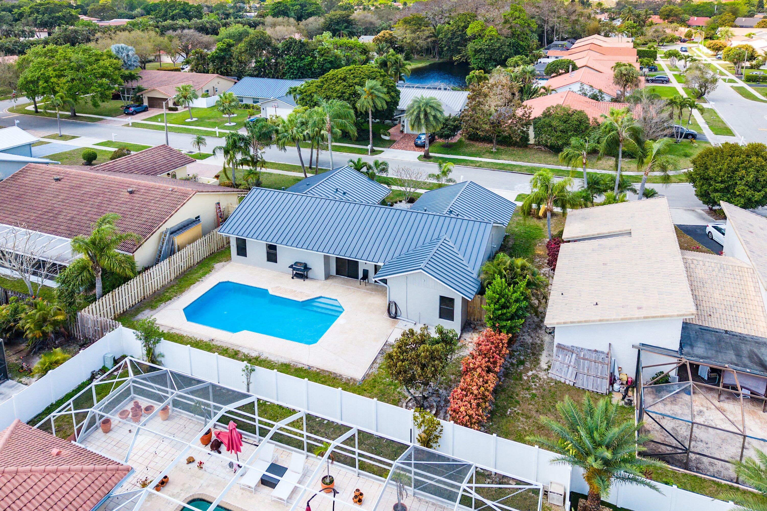 ESCONDIDO - Residential