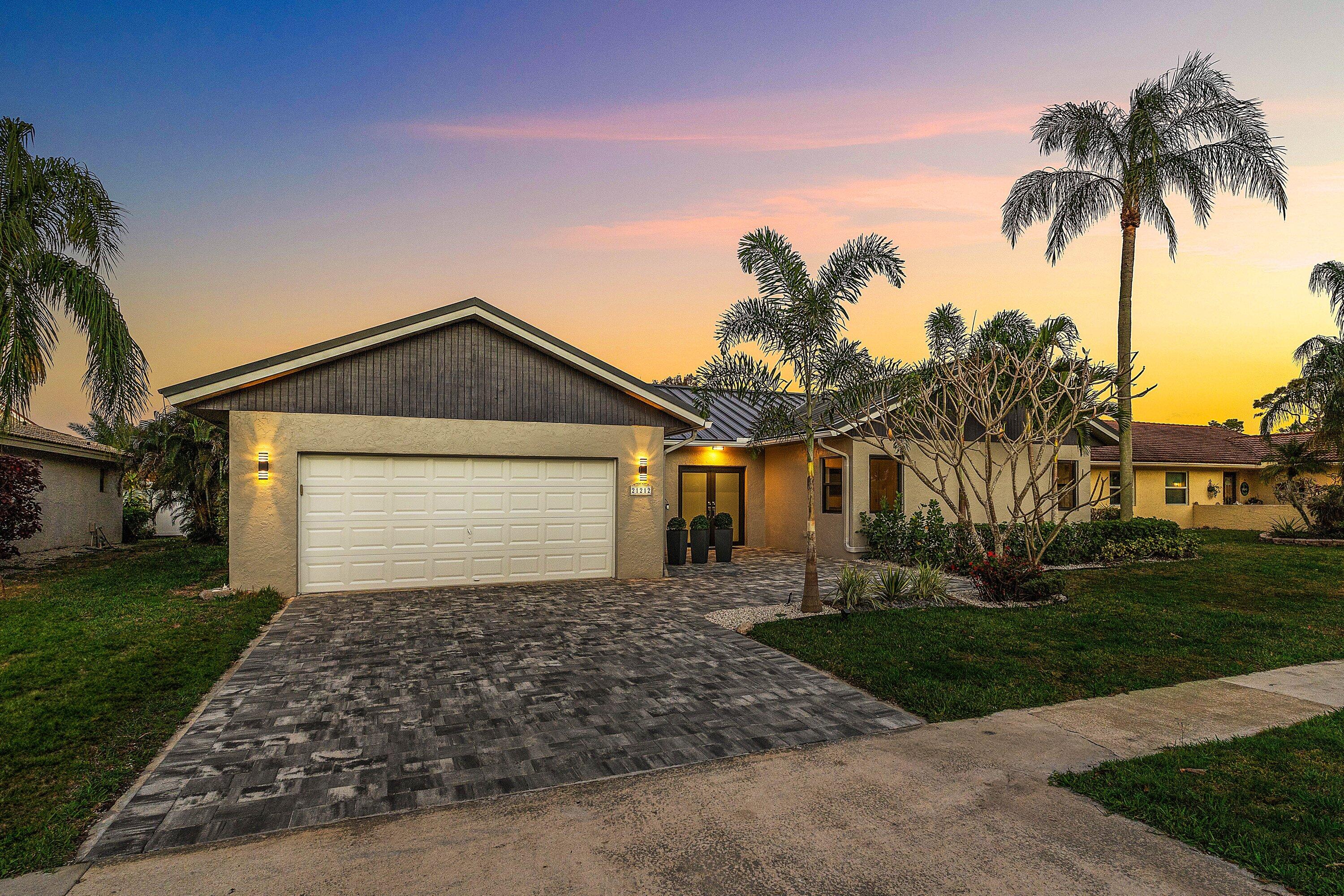 ESCONDIDO - Residential