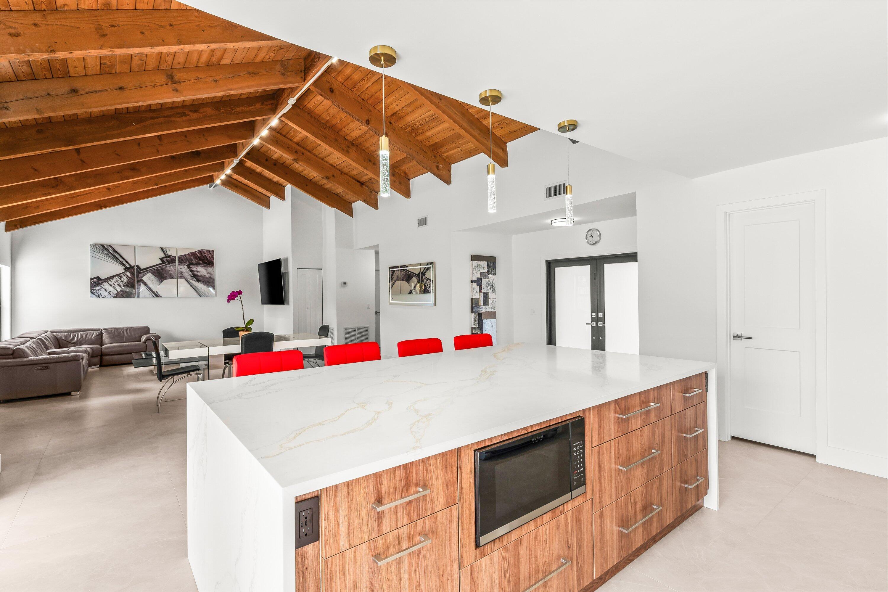 ESCONDIDO - Residential