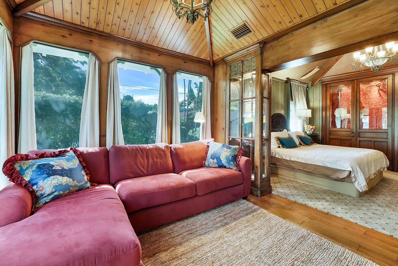 LANTANA POINT - Residential Lease