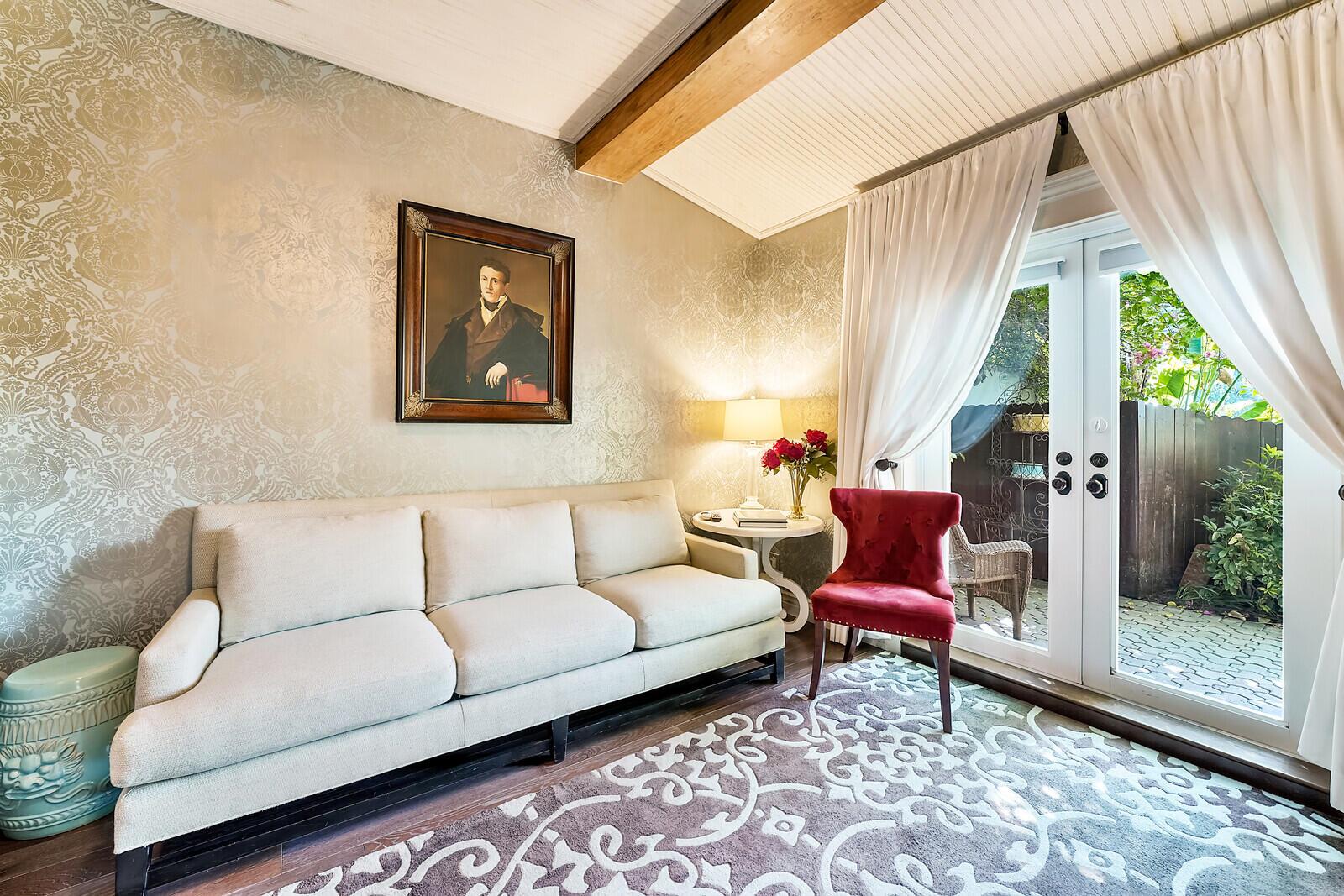 LANTANA POINT - Residential Lease