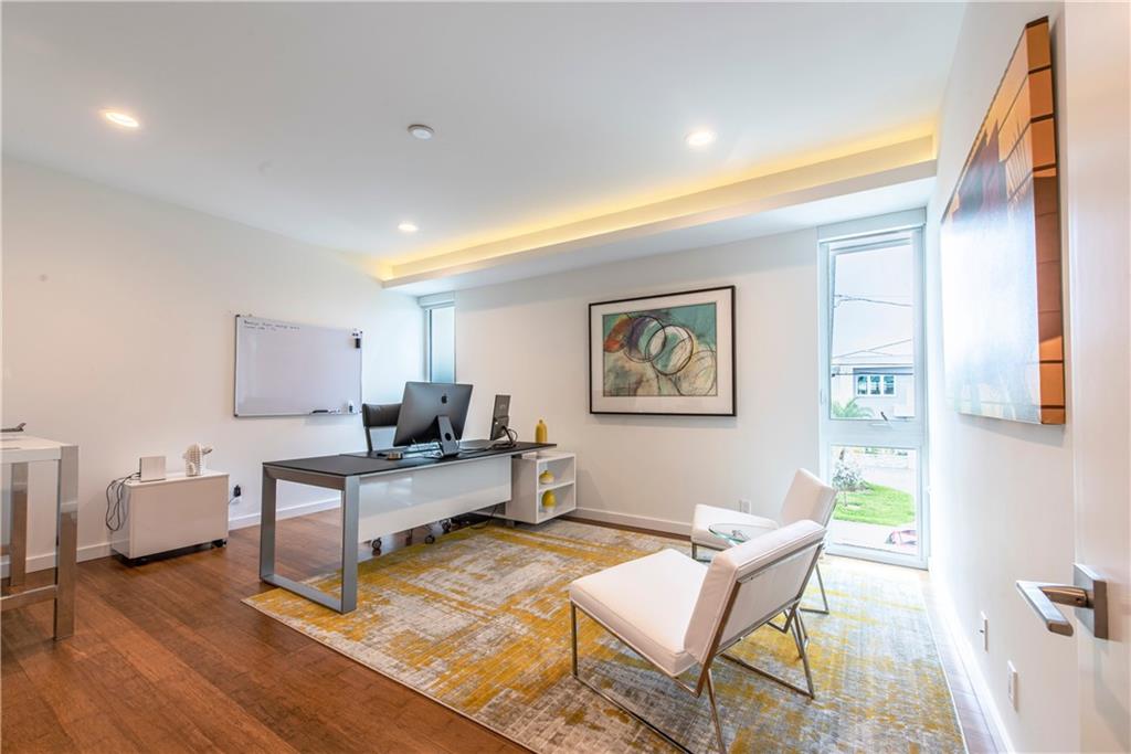 PELICAN ISLE - Residential