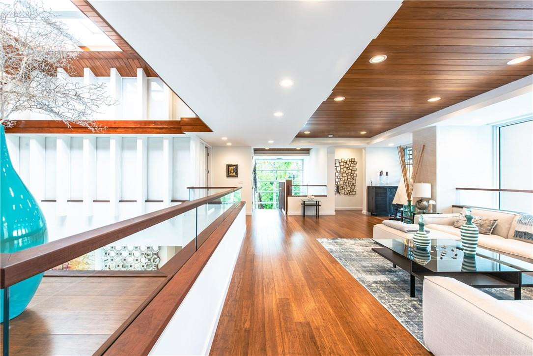 PELICAN ISLE - Residential