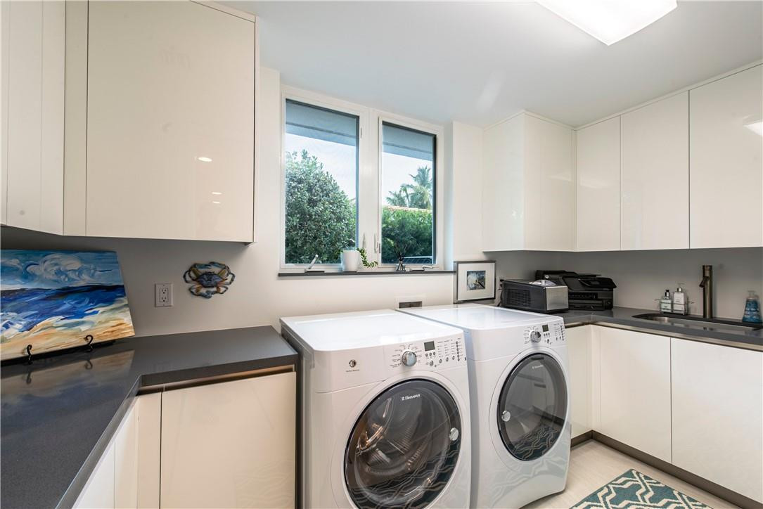 PELICAN ISLE - Residential