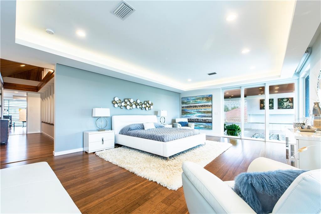 PELICAN ISLE - Residential