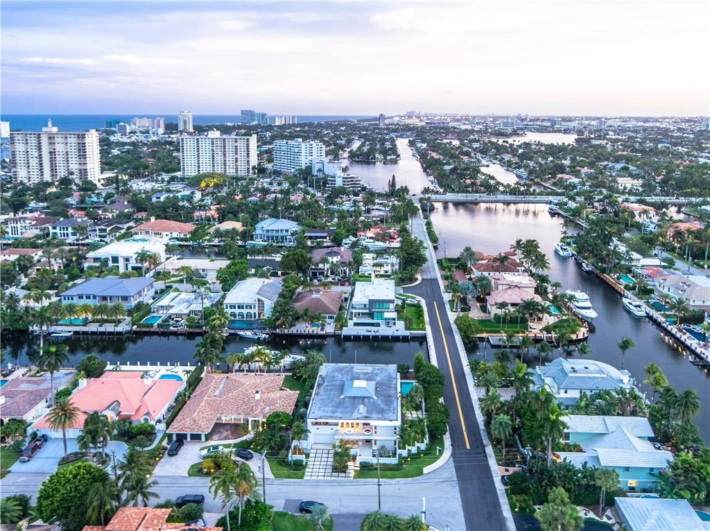 PELICAN ISLE - Residential