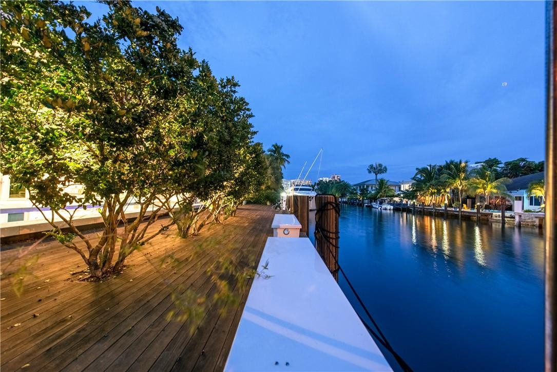 PELICAN ISLE - Residential