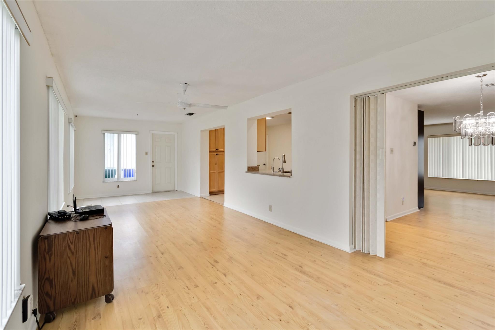 Paradise Gardens Sec 4 76 - Residential