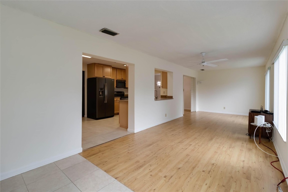 Paradise Gardens Sec 4 76 - Residential