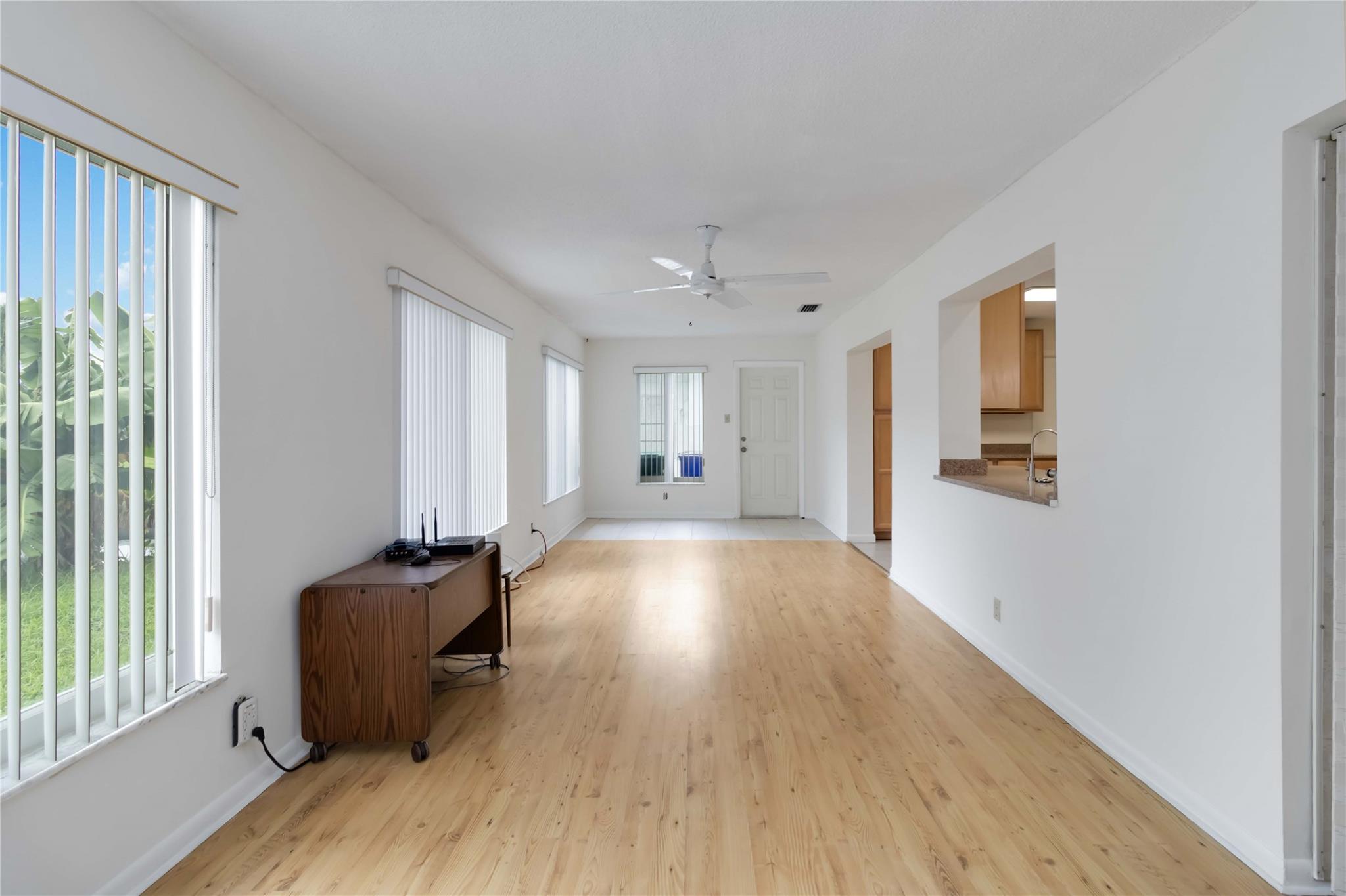 Paradise Gardens Sec 4 76 - Residential