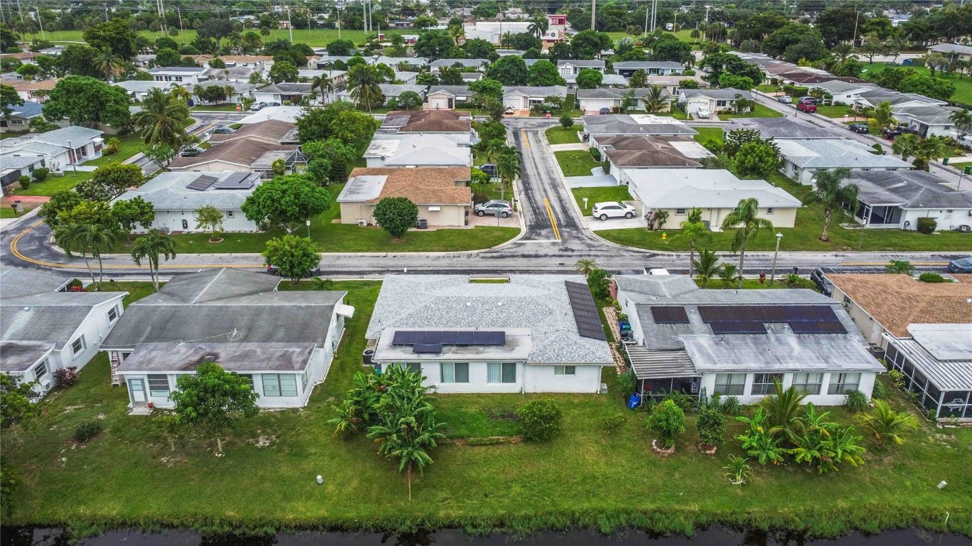 Paradise Gardens Sec 4 76 - Residential