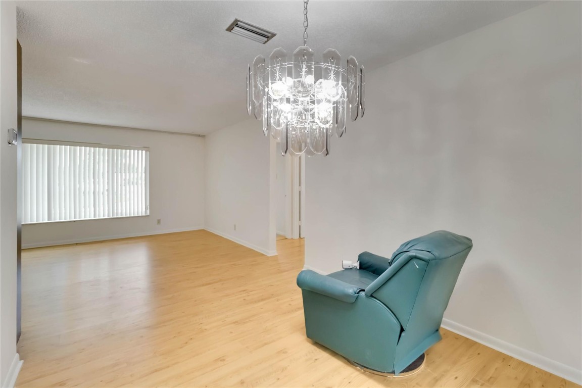 Paradise Gardens Sec 4 76 - Residential