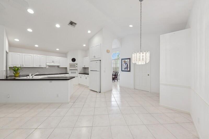 DELRAY DUNES FIRST SEC - Residential