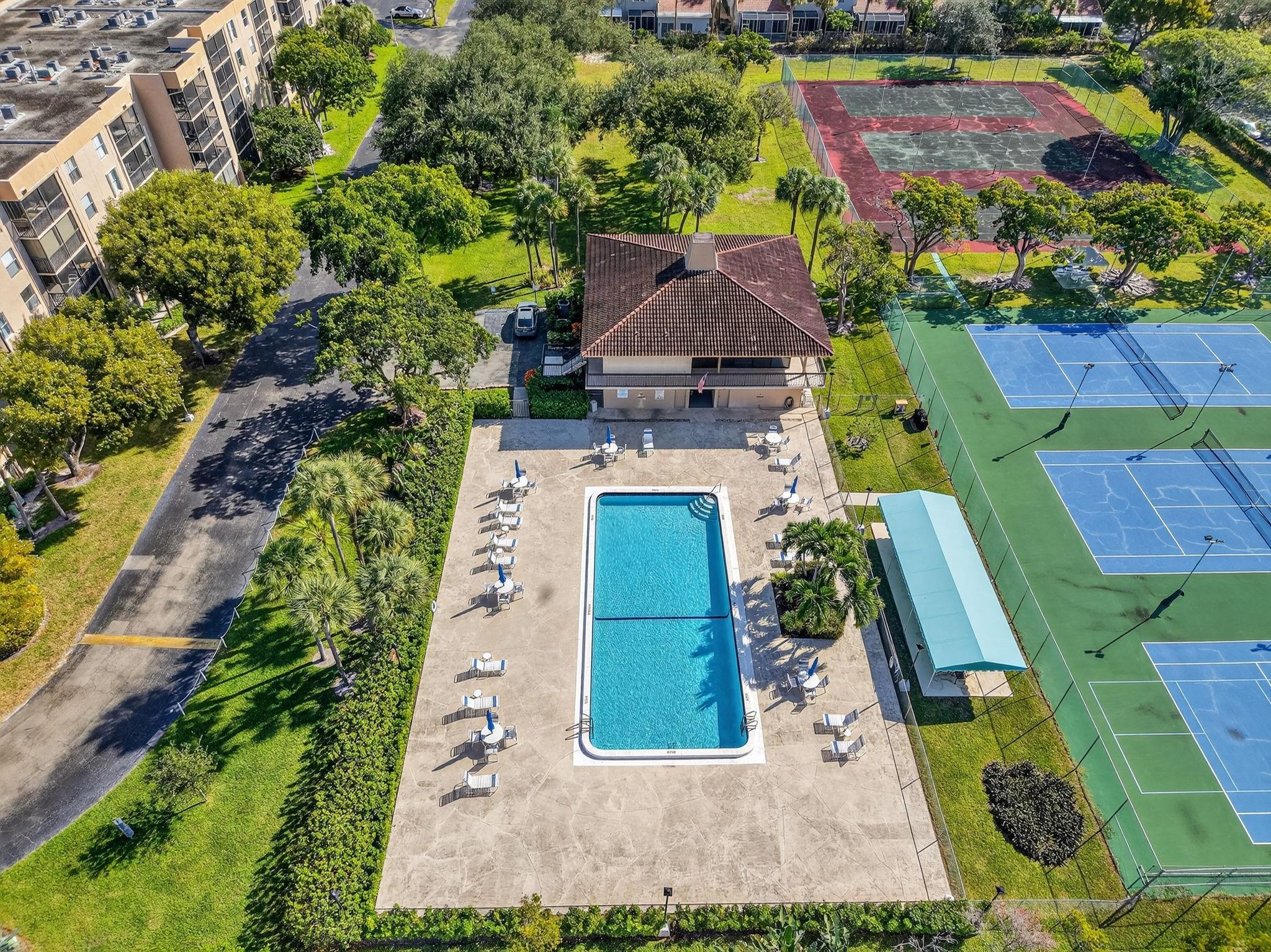 The Palms at Boca Teeca - Residential