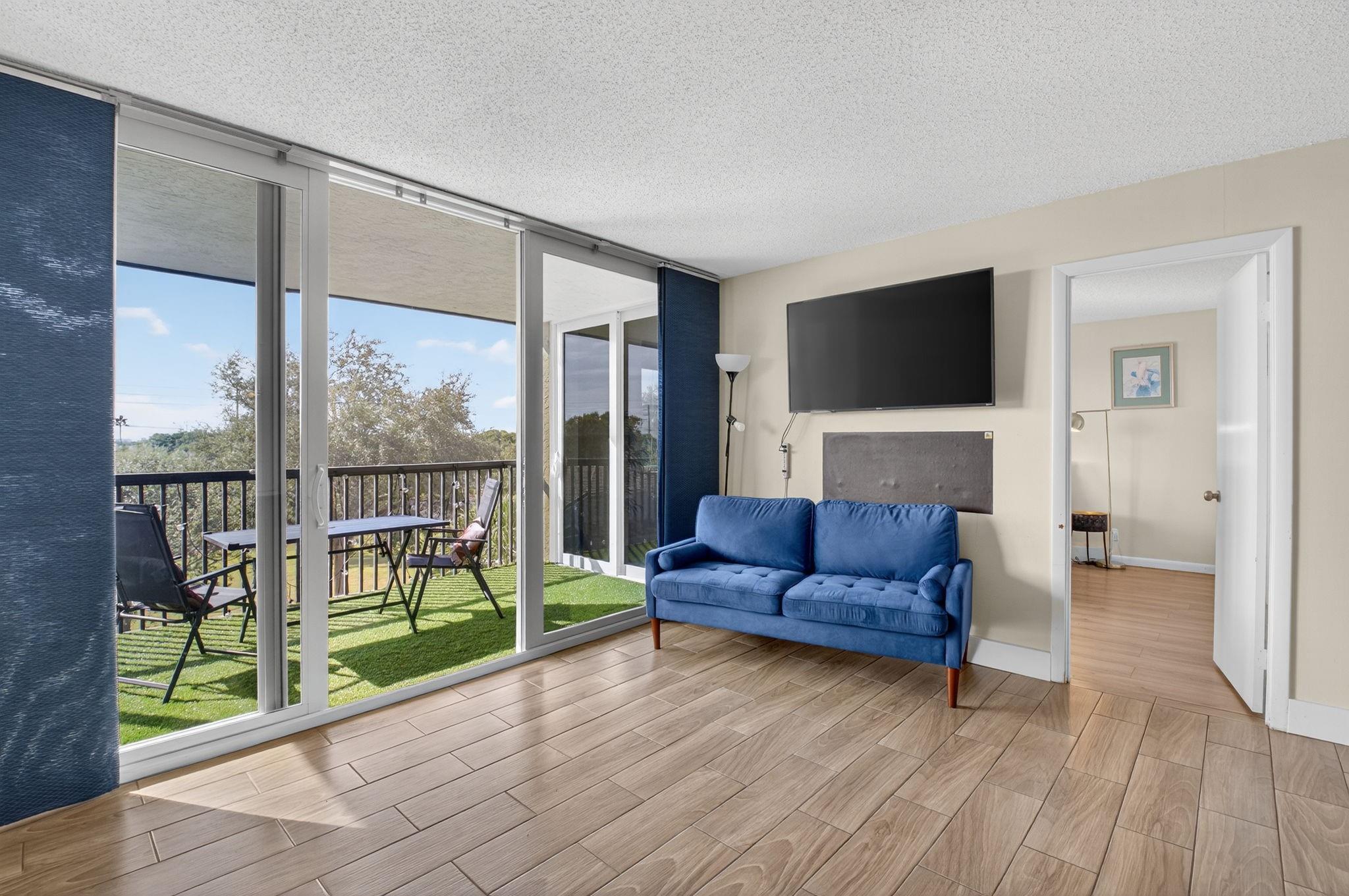 The Palms at Boca Teeca - Residential