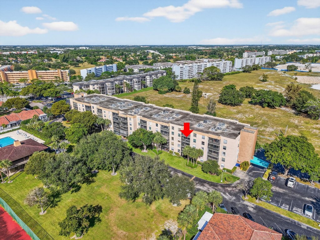 5260 NW 2nd Avenue 402