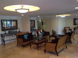 TIERRA DEL MAR CONDO - Residential