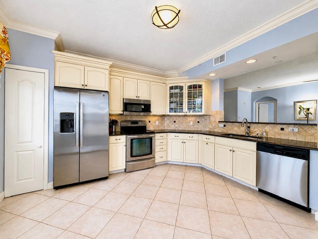 Photo of 11031 Legacy Boulevard #202, Palm Beach Gardens, FL 33410 (MLS # B26034887)