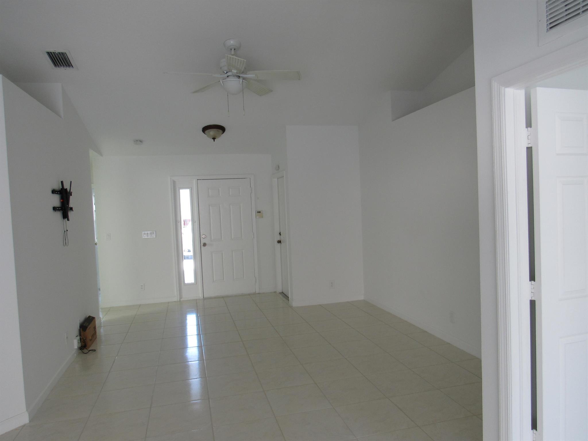 ST GEORGES LANDING - Residential Lease