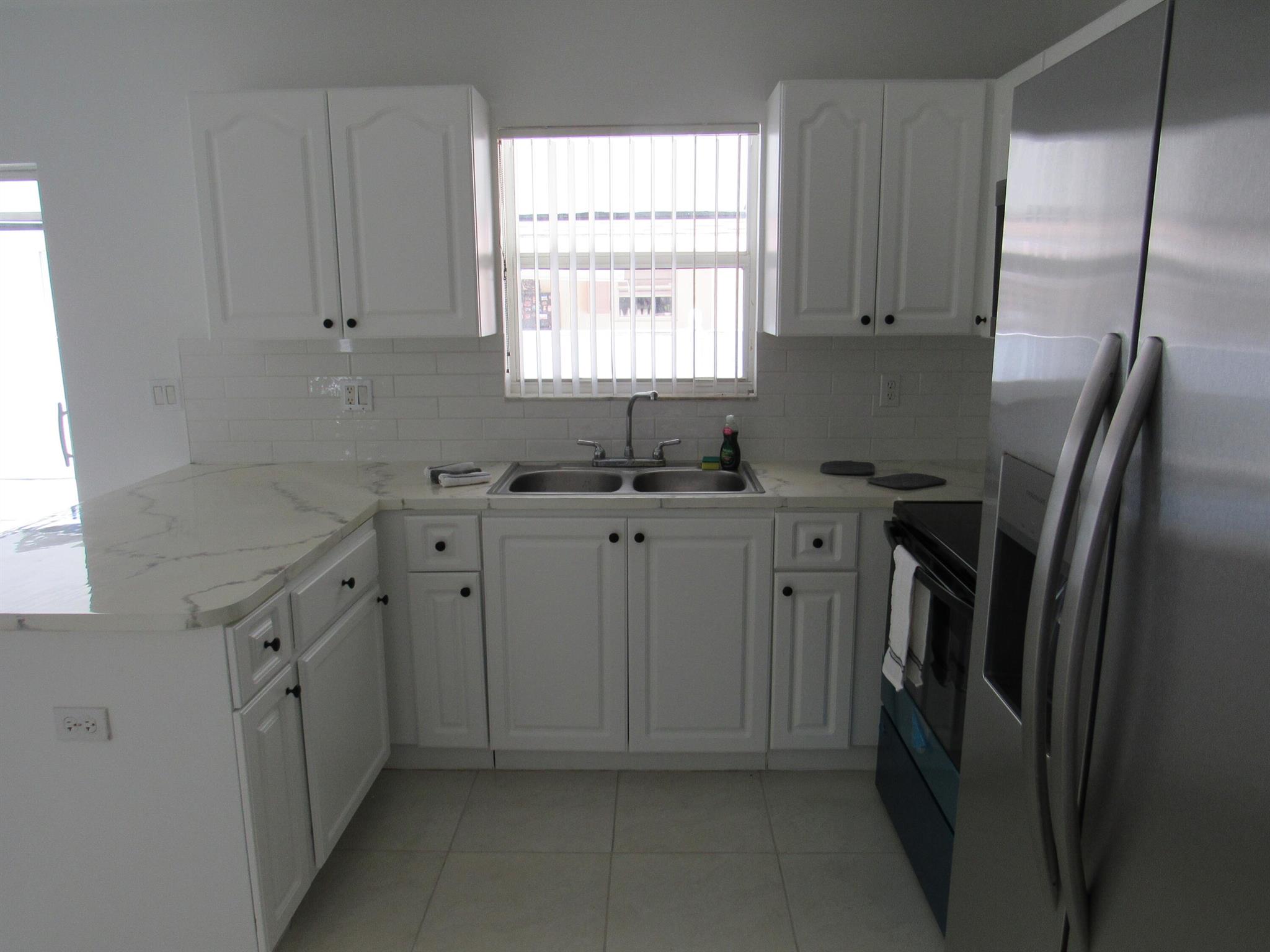 ST GEORGES LANDING - Residential Lease