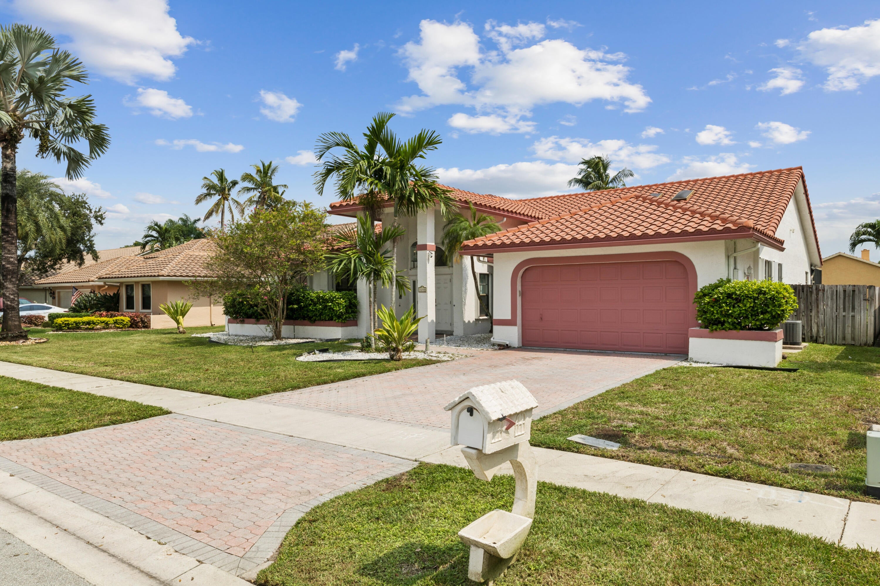1240 NW 100TH Way NW
