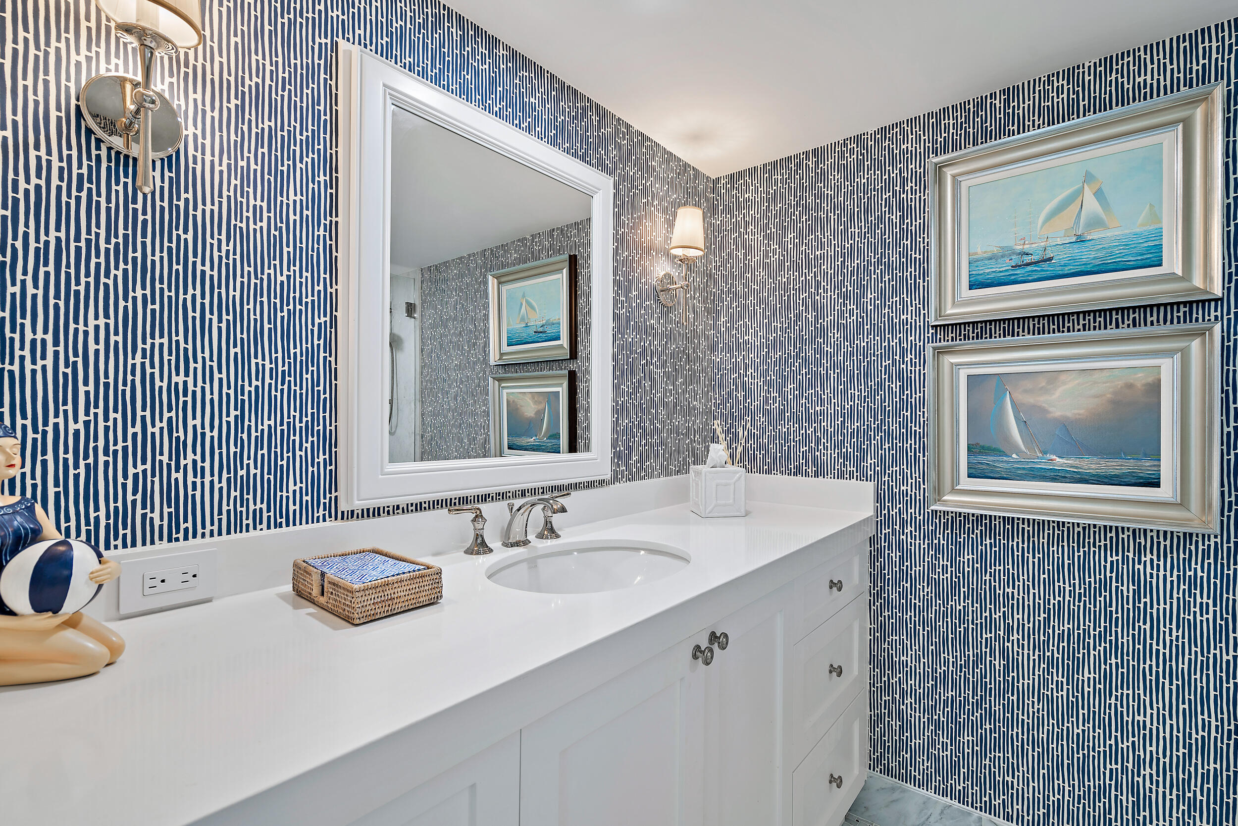 WINTHROP HOUSE CONDO - Residential