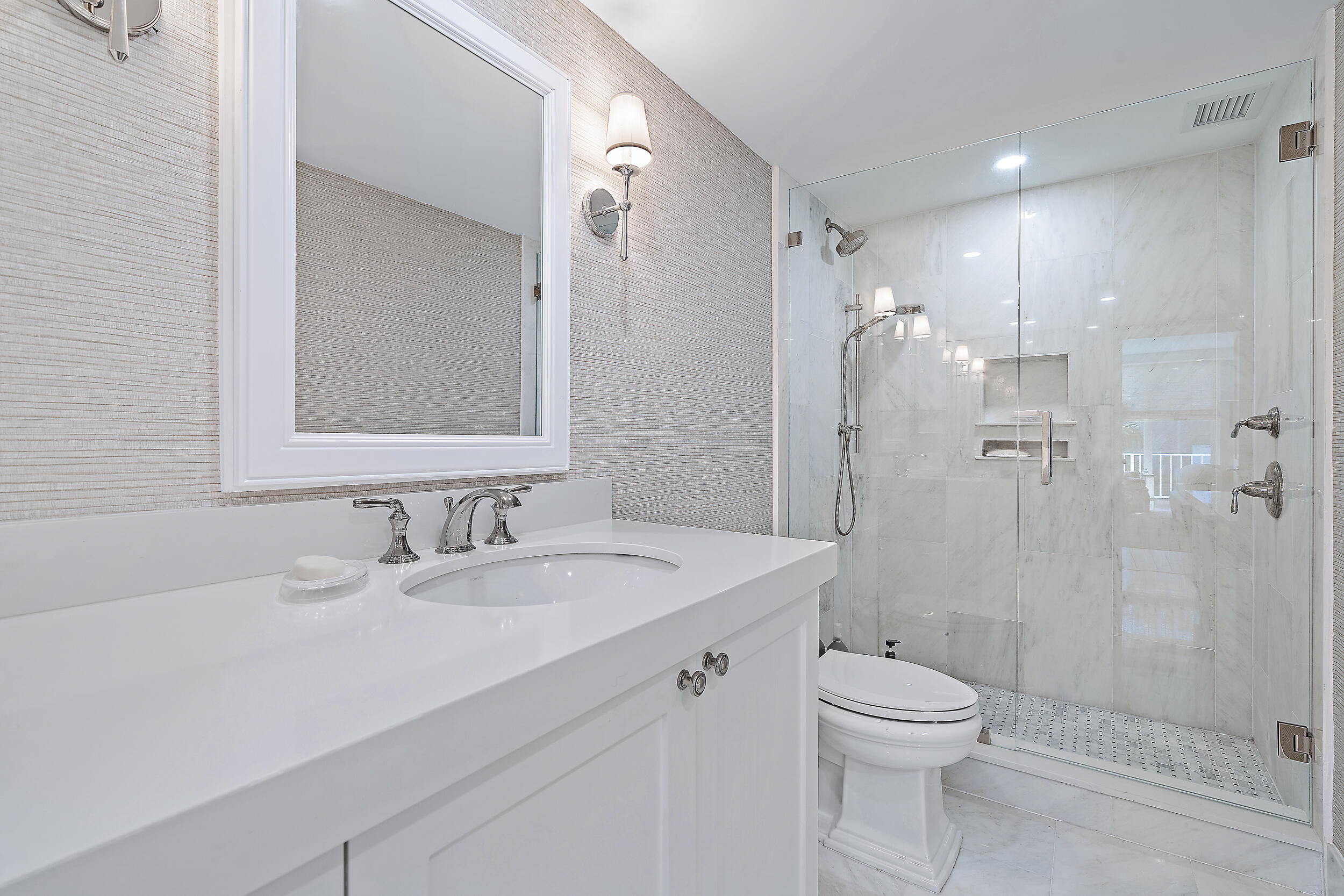 WINTHROP HOUSE CONDO - Residential