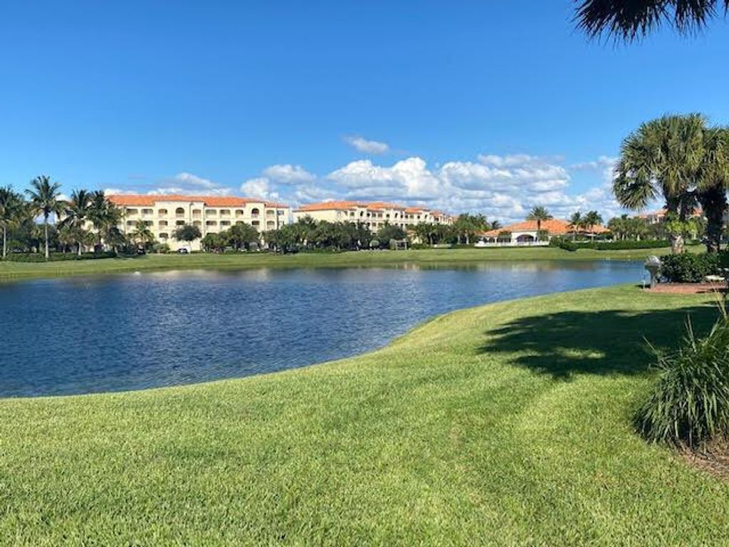 Photo of 33 Harbour Isle Drive W #303, Fort Pierce, FL 34949 (MLS # R10748452)