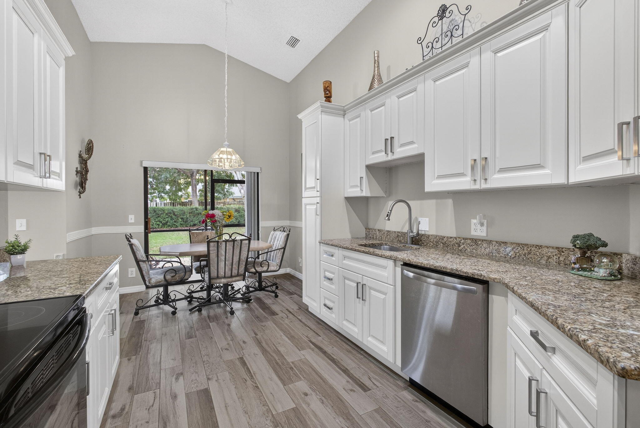 WELLINGTON TR 43 - Residential