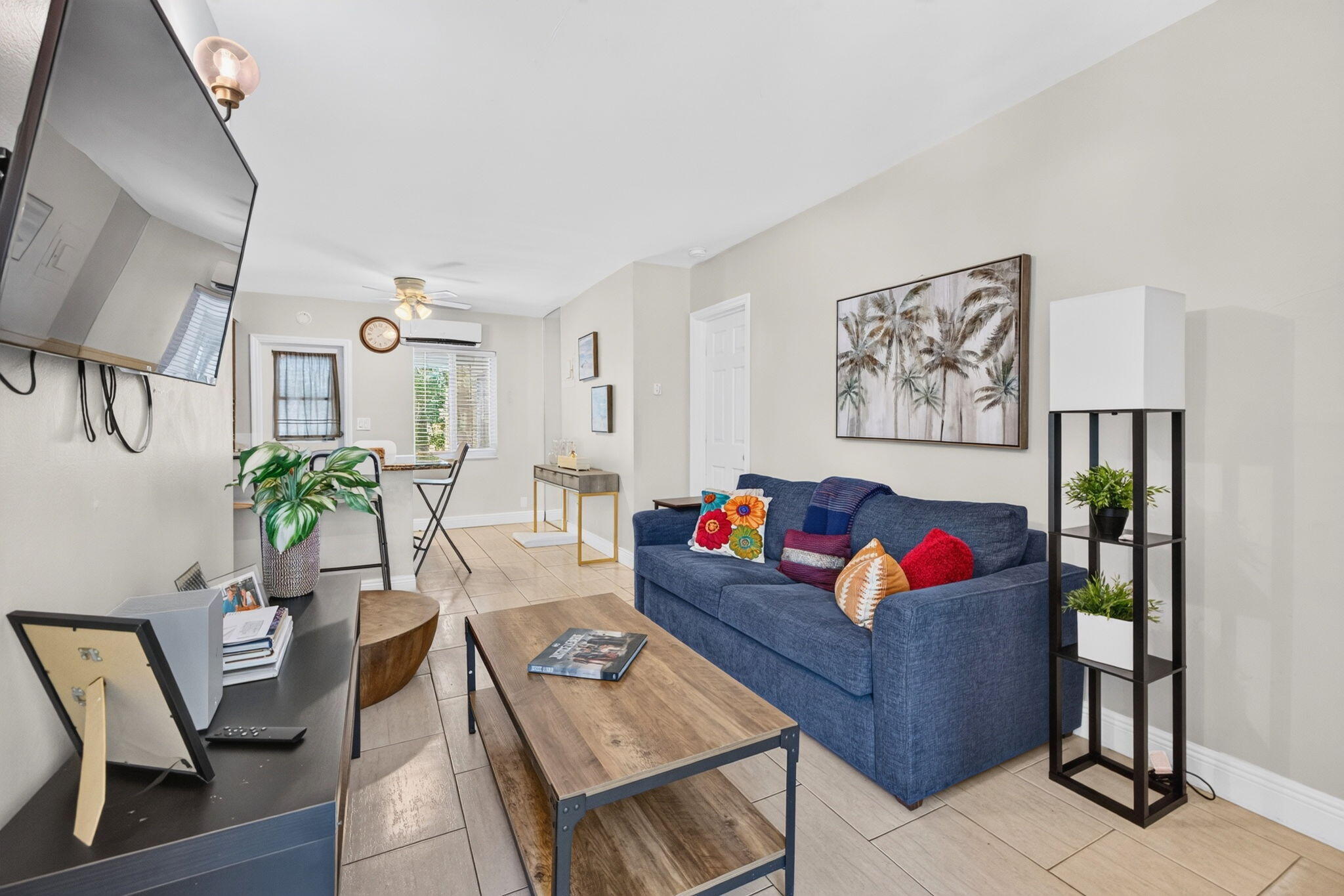 3209 NE 7th Place