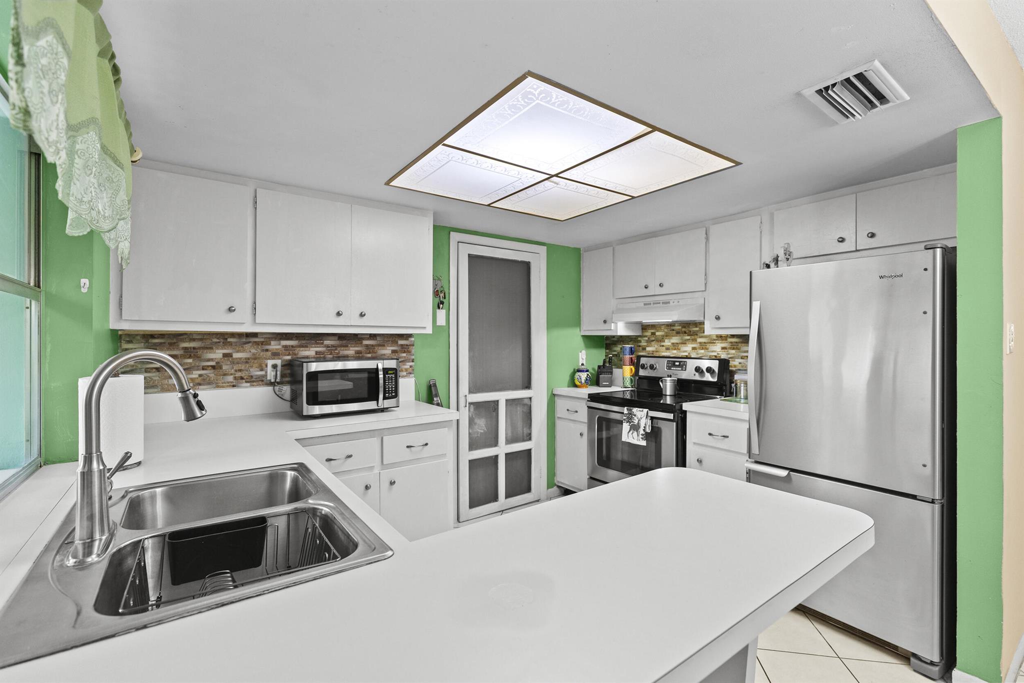 PARADISE GARDENS SEC 3 - Residential