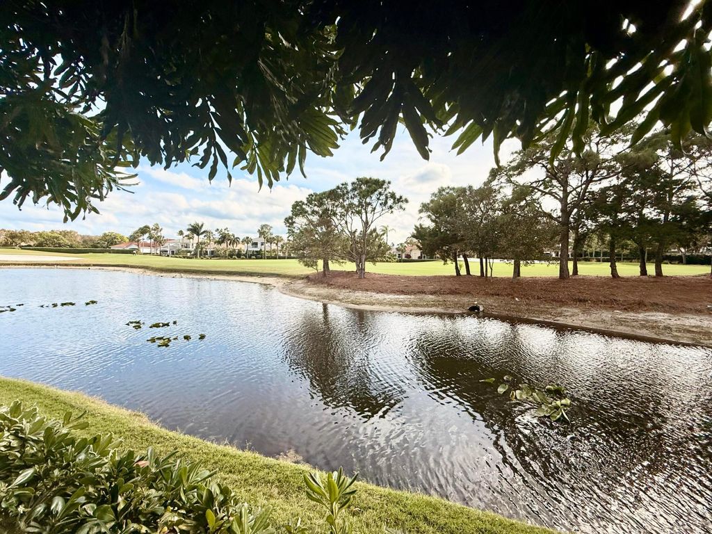 Photo of 114 N Village Way, Jupiter, FL 33458 (MLS # R11054329)