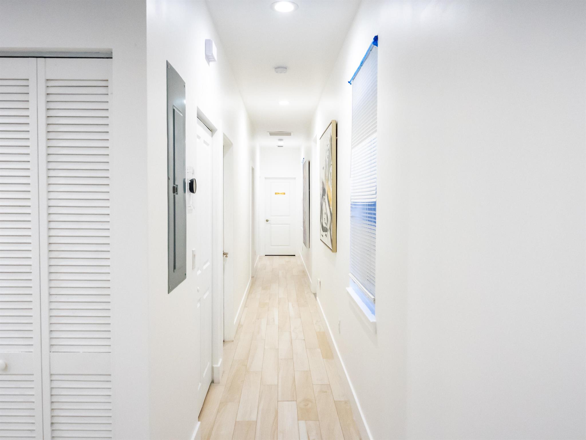 LAKE WORTH TOWN OF - Residential Lease