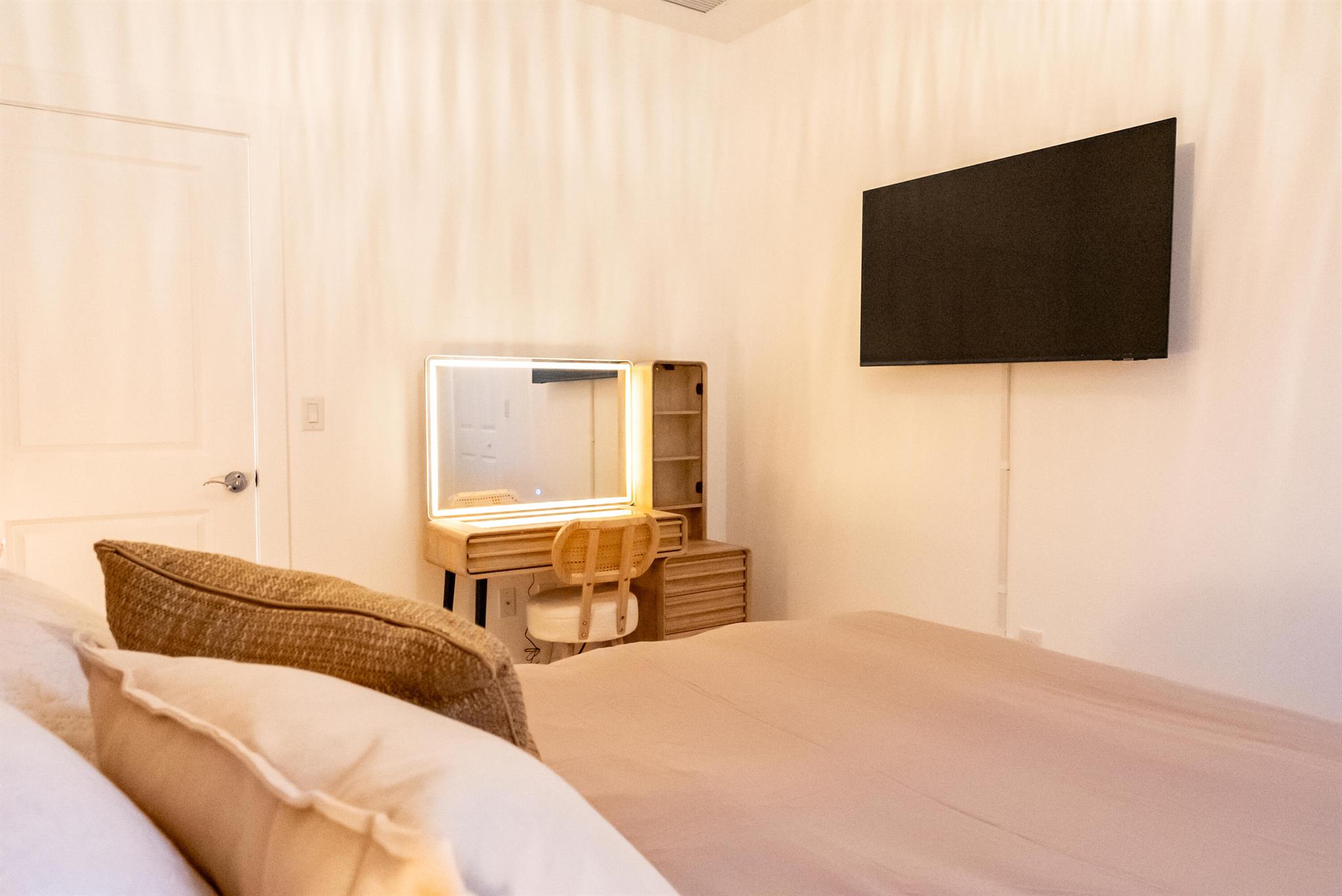 LAKE WORTH TOWN OF - Residential Lease