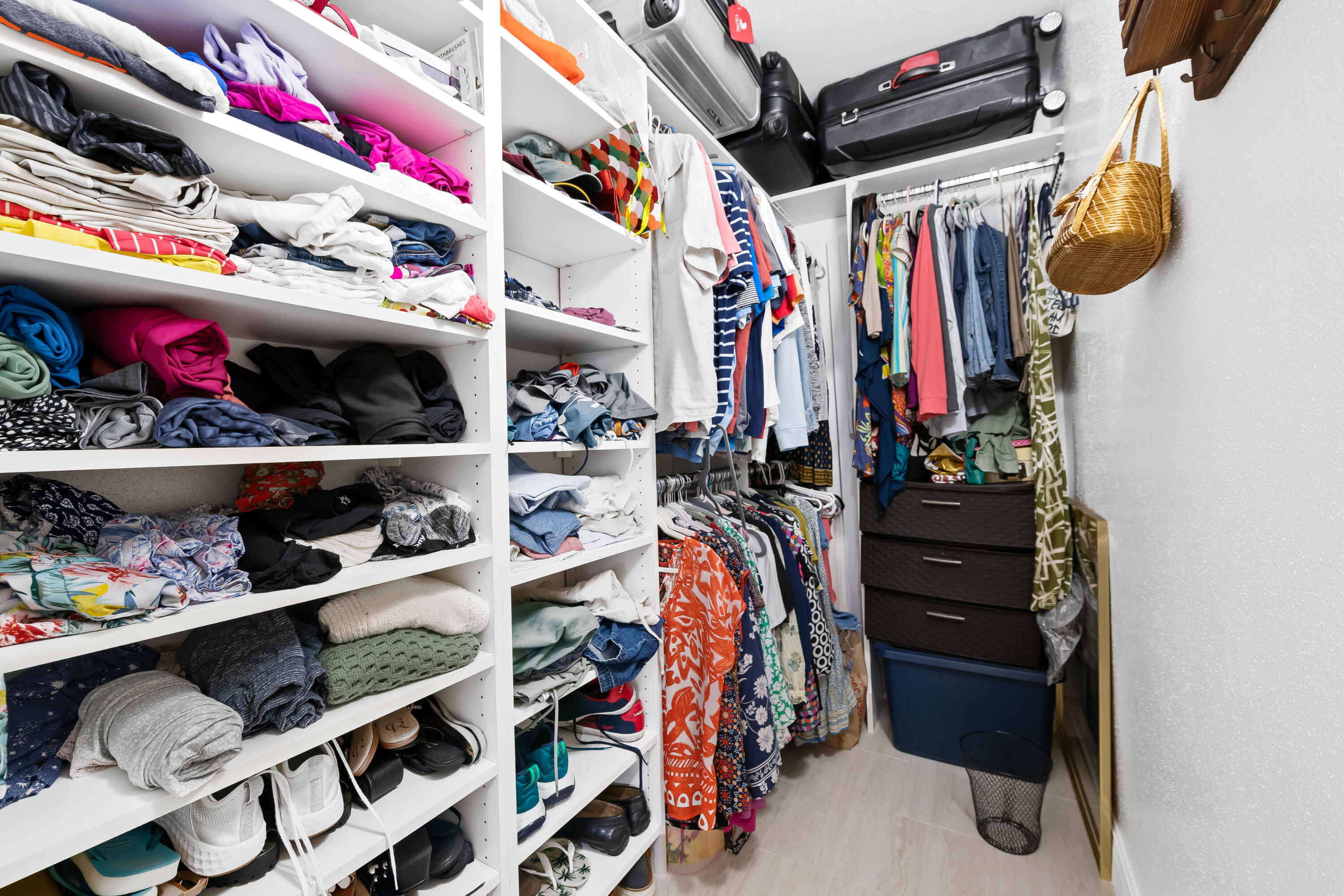 KINGS POINT SEVILLE CONDOS - Residential