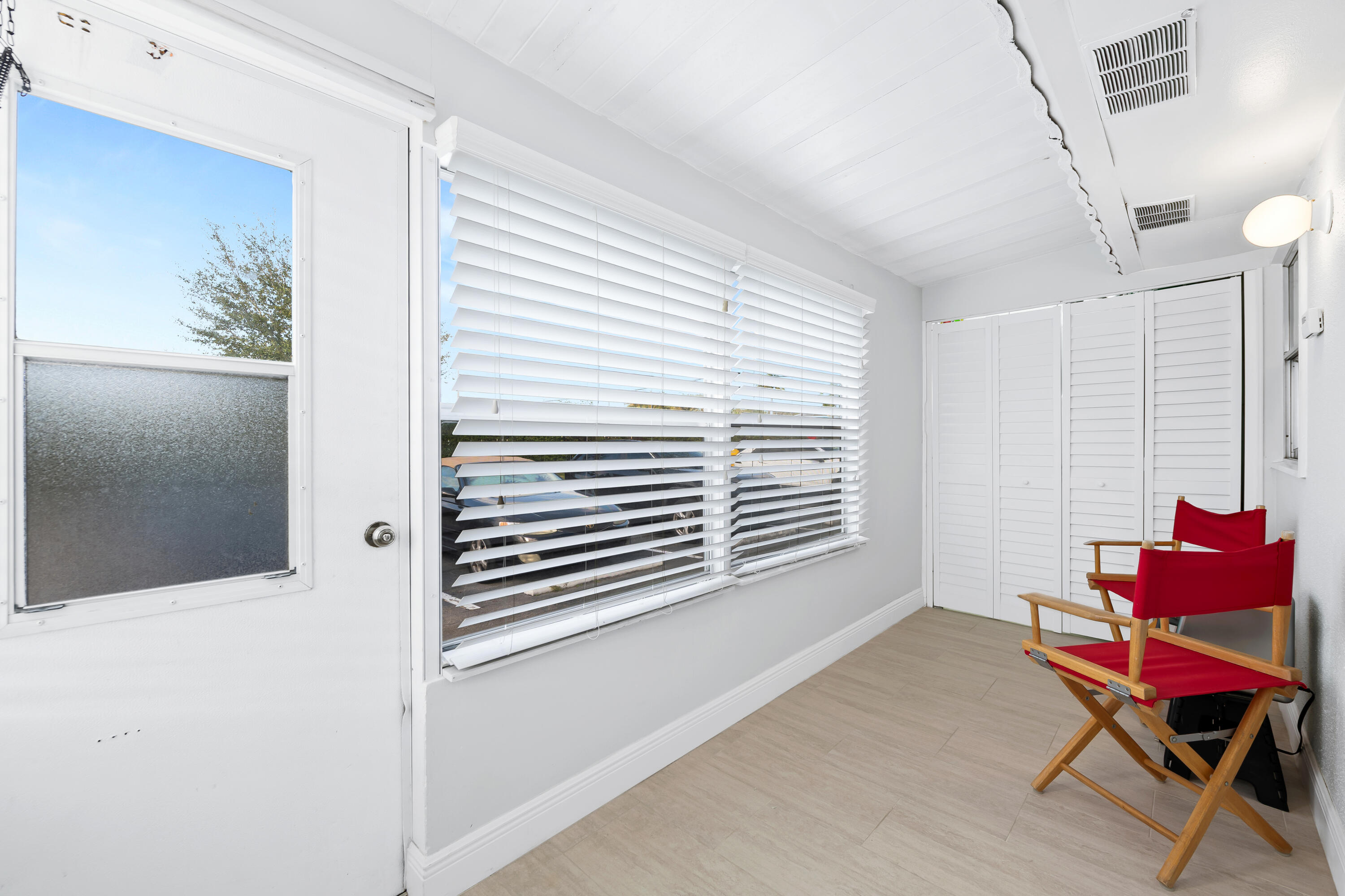 KINGS POINT SEVILLE CONDOS - Residential