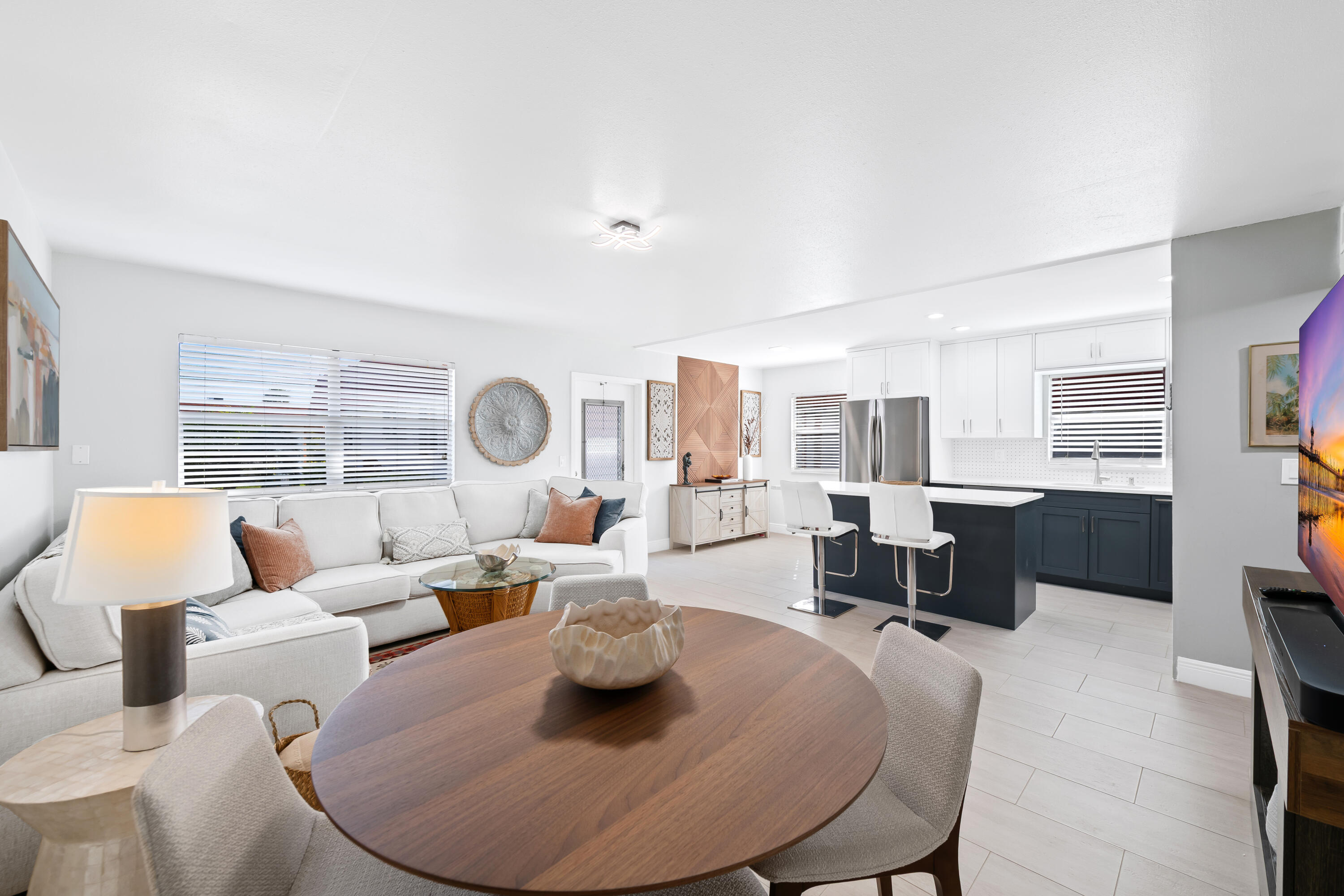 KINGS POINT SEVILLE CONDOS - Residential