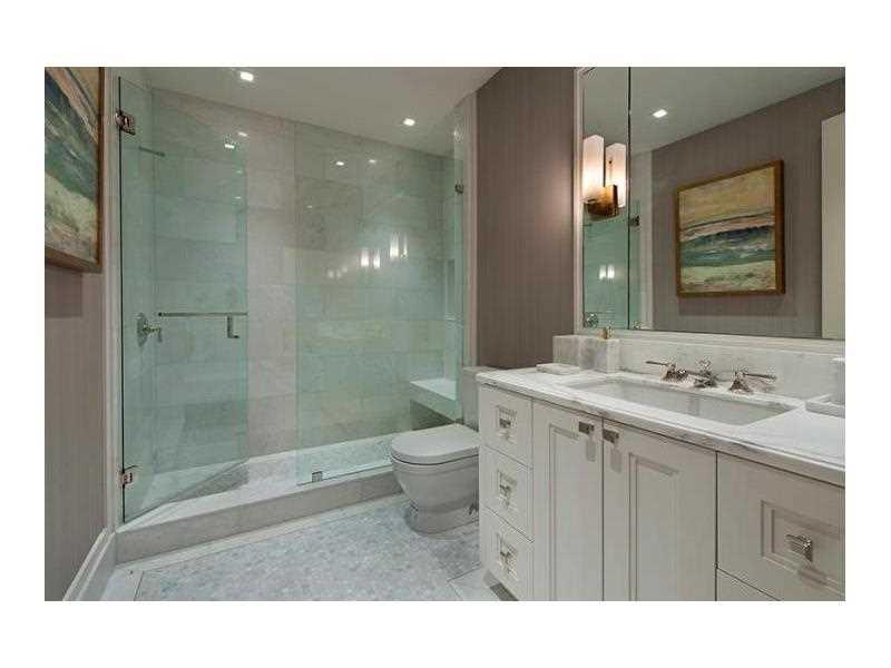 Ritz-Carlton Residences - Residential