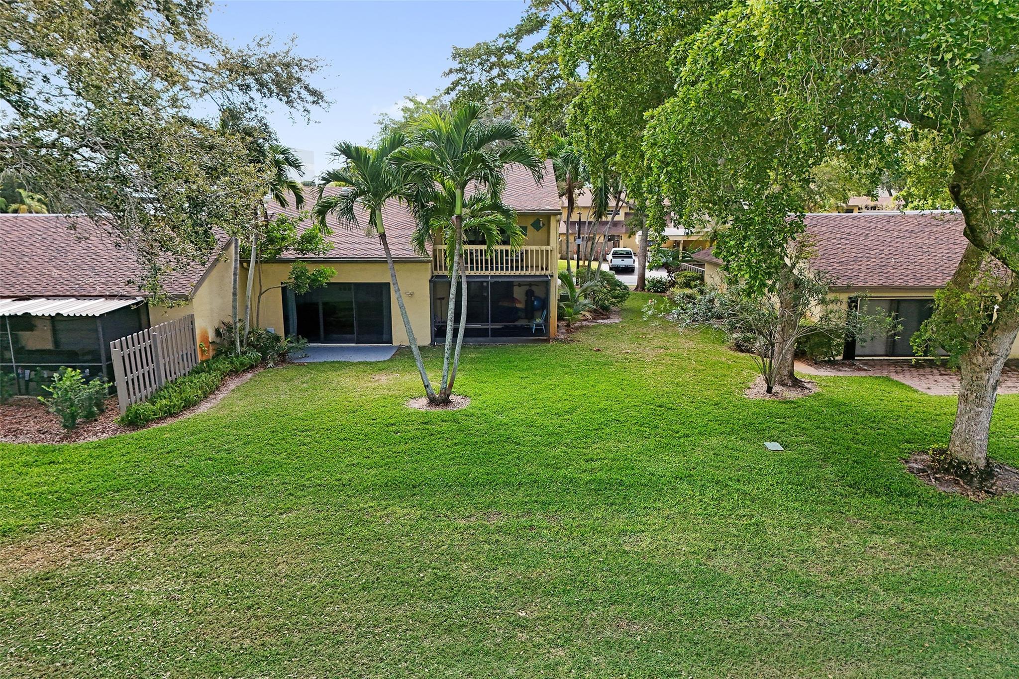 THE WOODLANDS OF DEER CRE - Residential