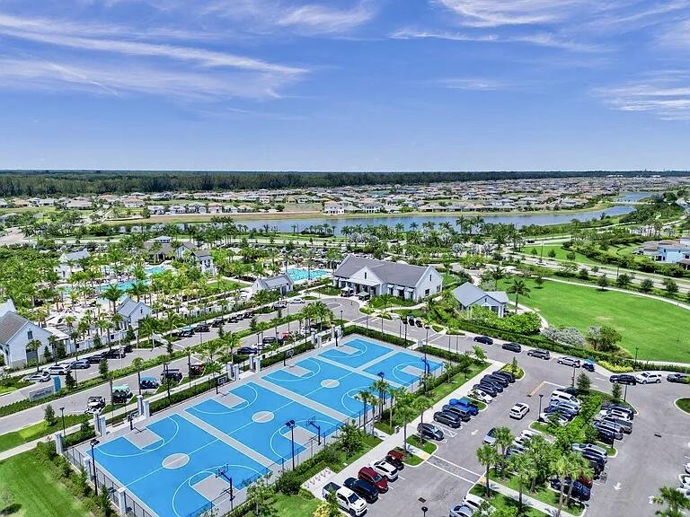 ORCHARDS OF WESTLAKE - Residential