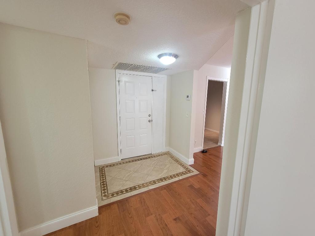 CENTERPOINTE - Residential