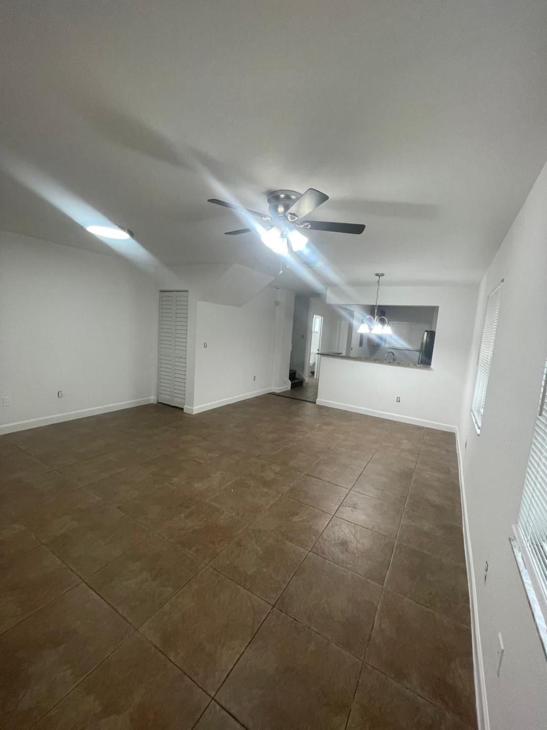 Coventry House 85-37 B - Residential Lease